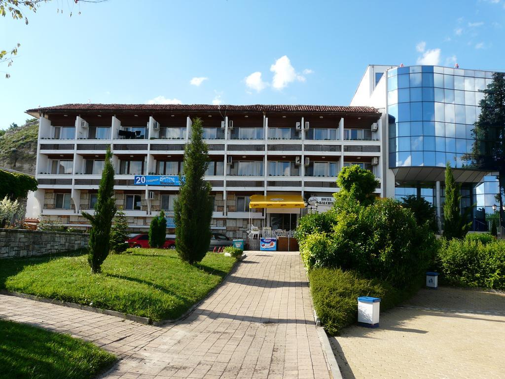 Family Hotel 발치크 외부 사진